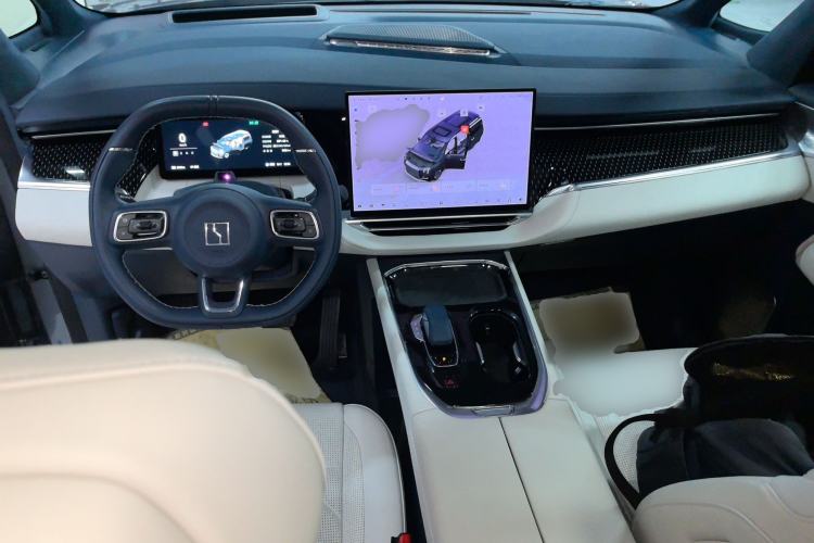 Used Zeekr 009 2024 7-Seater Walk-Through Version Four-Wheel Drive 108 kWh
