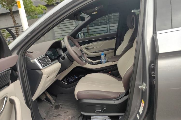 Used BYD Song L DM-i 2025 Intelligent Driving Version 112 km Leading Trim Left Front Seat