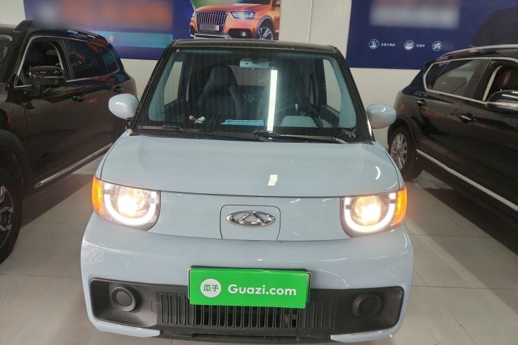 Used Chery QQ Ice Cream 2022 120km Conical Shape Lithium Iron Phosphate Front