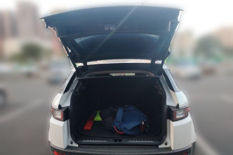 Used Land Rover Range Evoque 2016 2.0T SE PLUS Smart Enjoyment Edition
