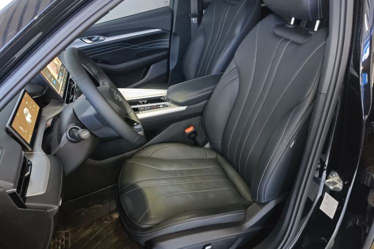 Used Geely Auto Preface 2025 Dongfang Yao 1.5TD Kunlun Edition Left Front Seat