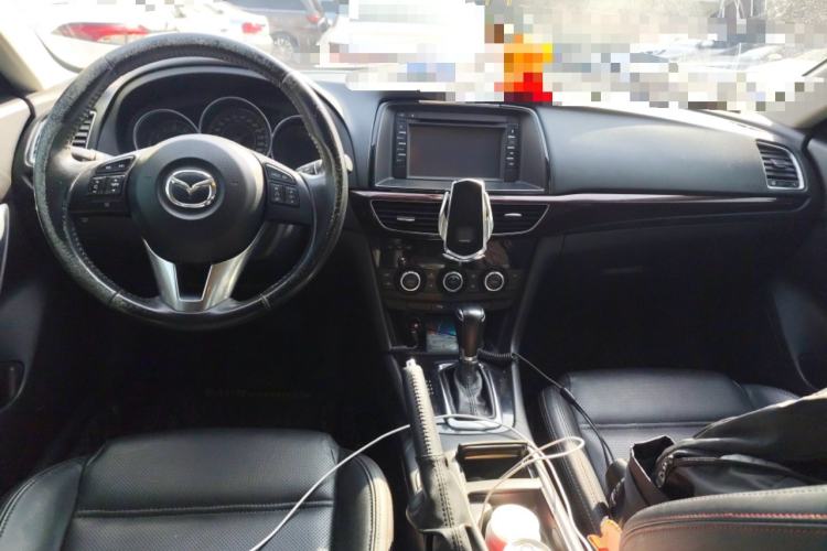 Used Mazda Atenza 2015 2.0L Blue Sky Luxury Edition Center Console