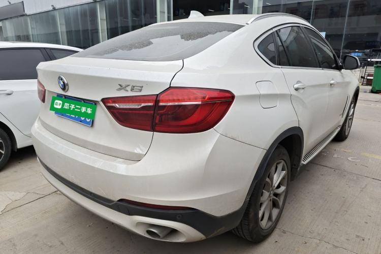 Used BMW X6 2015 xDrive28i Rear Right 45 Deg