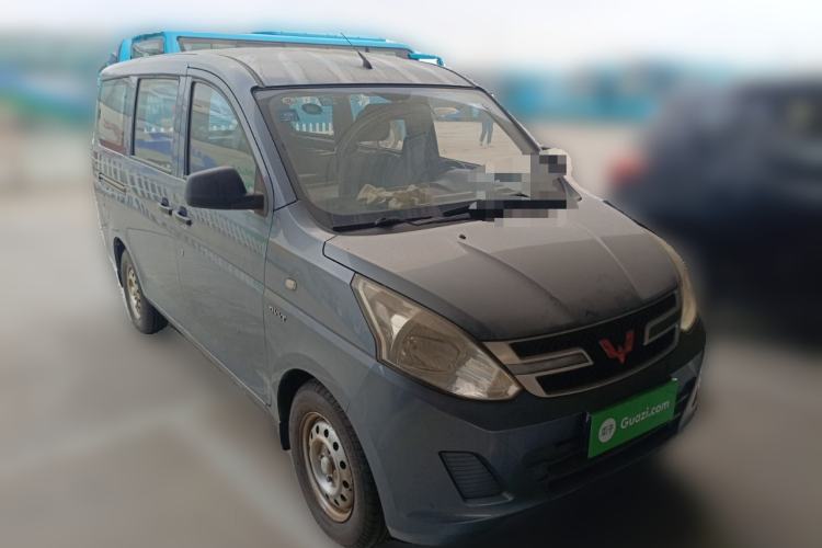 Used Wuling Rongguang V 2016 1.5L Practical Version
