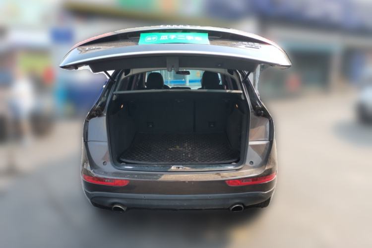 Used Audi Q5 2016 40 TFSI Technology Edition Trunk