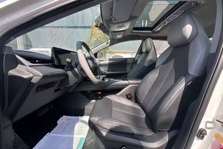 Used CHANGAN Ruicheng PLUS 2023 1.5T DCT Prestige Edition Interior 2