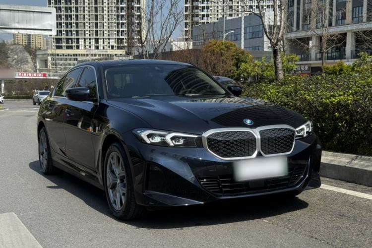 Used BMW i3 2025 eDrive 35 L
