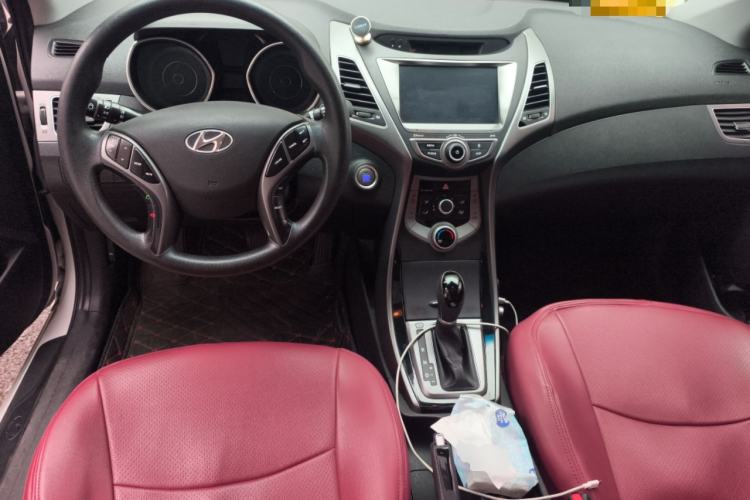 Used Hyundai Elantra (5th Generation / Langdong) 2016 1.6L Automatic Prestige Model
