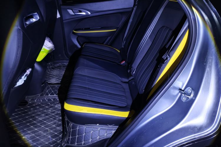 Used ORA Good Cat 2023 401 km Standard Range Prestige Version Lithium Iron Phosphate