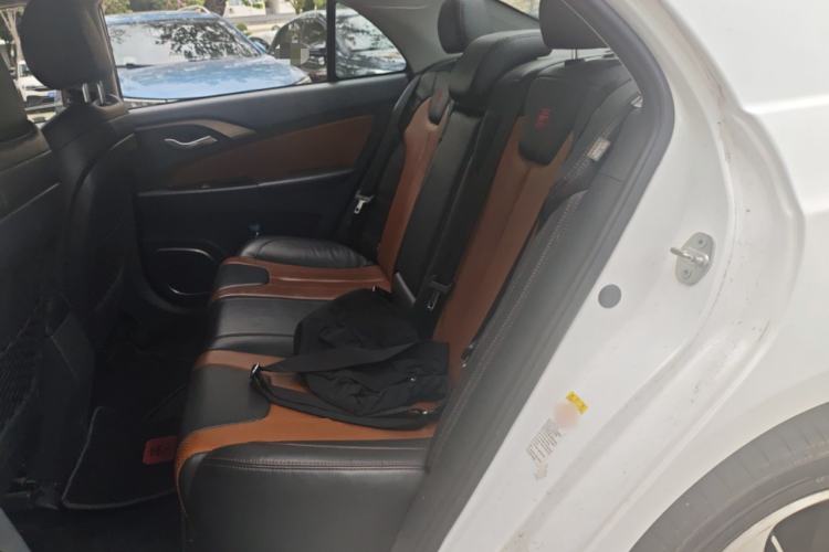 Used BYD Qin New Energy 2015 1.5T Dual-Crown Flagship Plus Edition Left Rear Seat