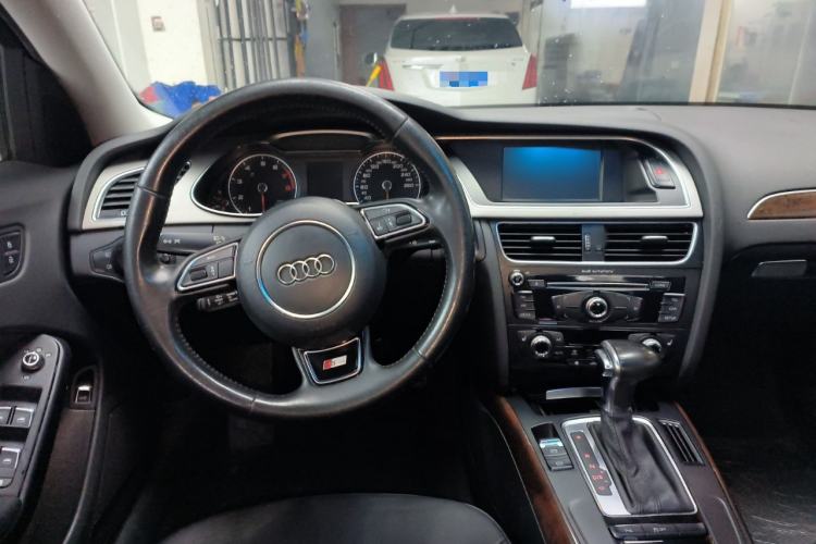 Used Audi A4L 2015 35 TFSI Automatic Comfort Model