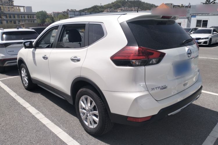 Used Nissan X-Trail 2022 Revised Version 2.0L Two-Wheel Drive Smart Connect Premium Edition
