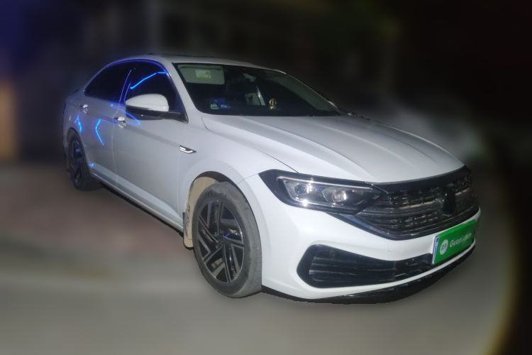 Used Volkswagen Sagitar 2023 300TSI DSG Excellence Edition Front Right 45 Deg