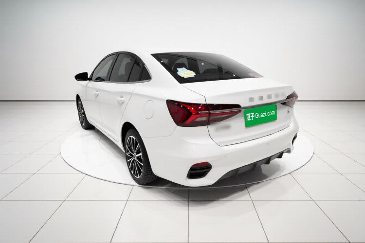 Used Roewe i5 2021 1.5L Manual Platinum Edition