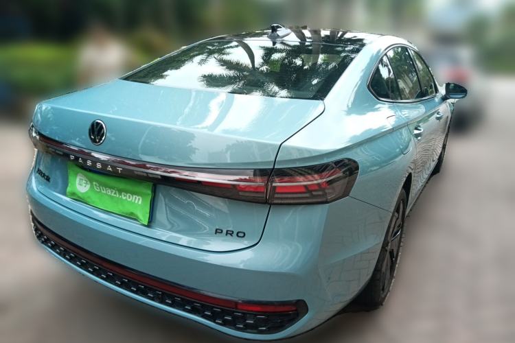 Used Volkswagen Passat 2025 Pro 380TSI Starry Dragon Luxury Edition Rear Right 45 Deg