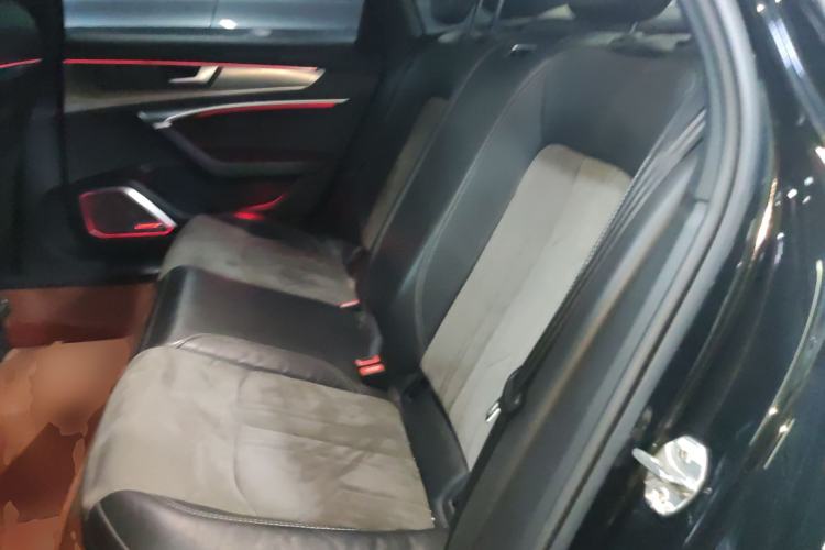 Used Audi A6L 2022 40 TFSI Luxury Dynamic Model
