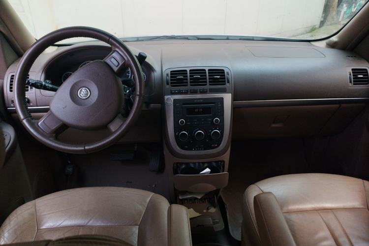 Used Buick GL8 2013 2.4L Classic Edition Center Console