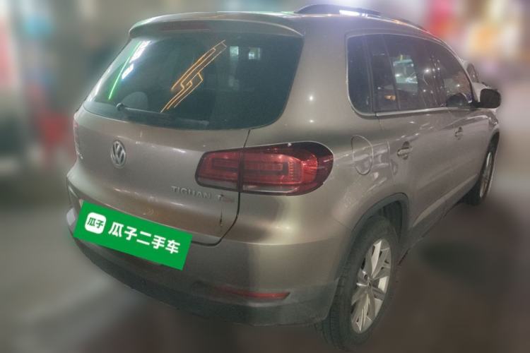 Used Volkswagen Tiguan 2015 1.8TSI Automatic Two-Wheel Drive Comfort Edition Rear Right 45 Deg