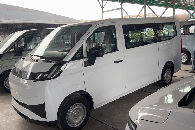 Used Farizon Xingxiang V 2025 Star Enjoy V7E Smart Edition Xuanwu 51.4 kWh