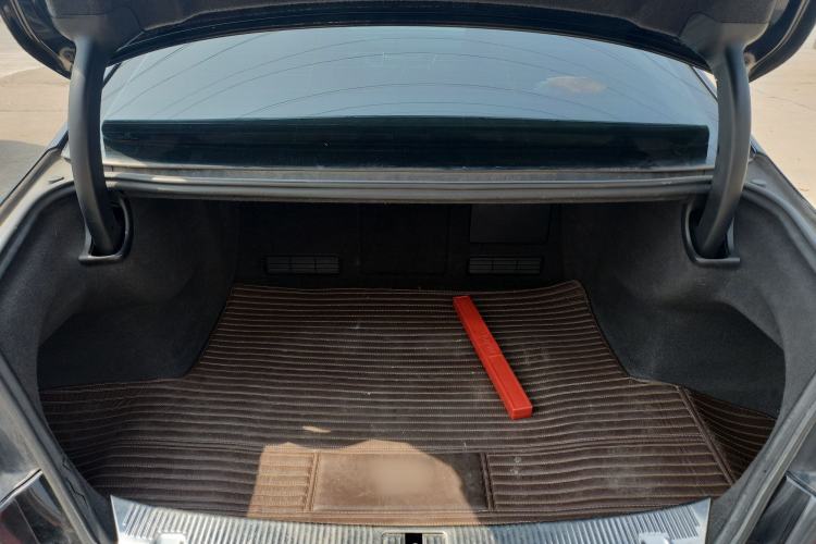 Used Audi A8 2012 A8L 45 TFSI quattro Comfort model
