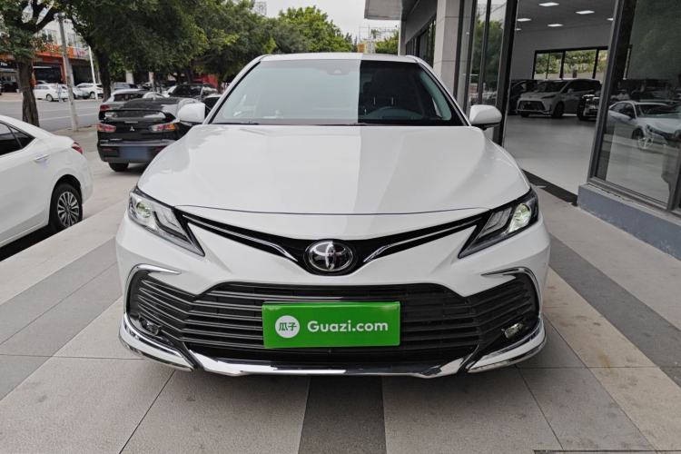 Used Toyota Camry 2023 2.0G Luxury Edition
