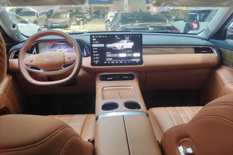 Used GAC Trumpchi S9 2025 Model Qiankun Ultra 6-Seater
