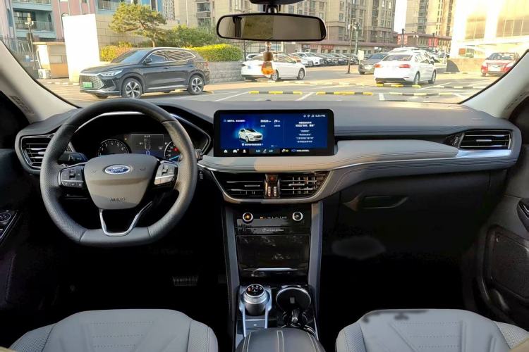 Used Ford Escape 2020 EcoBoost 245 Four-Wheel Drive Titanium Edition