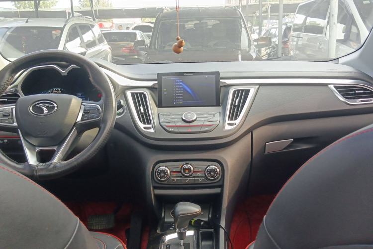 Used Soueast DX7 2017 1.5T Automatic Luxury Model