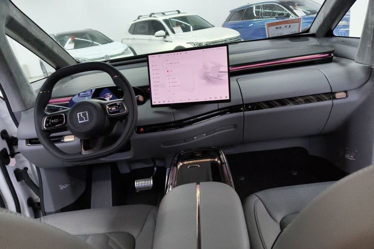 Used Zeekr MIX 2025 Intelligent Driving Version
