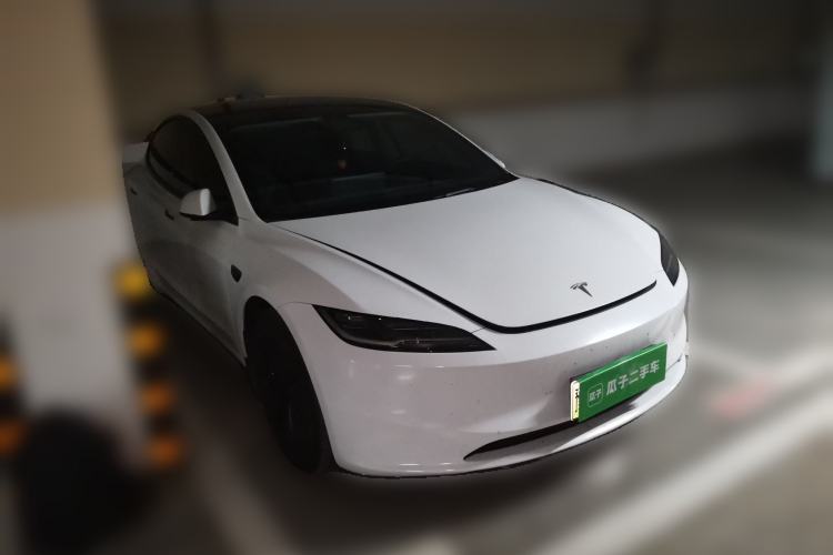 Used Tesla Model 3 2025 Rear-Wheel-Drive Version Front Right 45 Deg