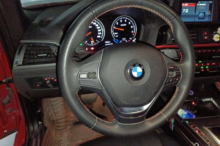Used BMW 2 Series 2018 220i Convertible Coupe Sports Design Package Steering Wheel