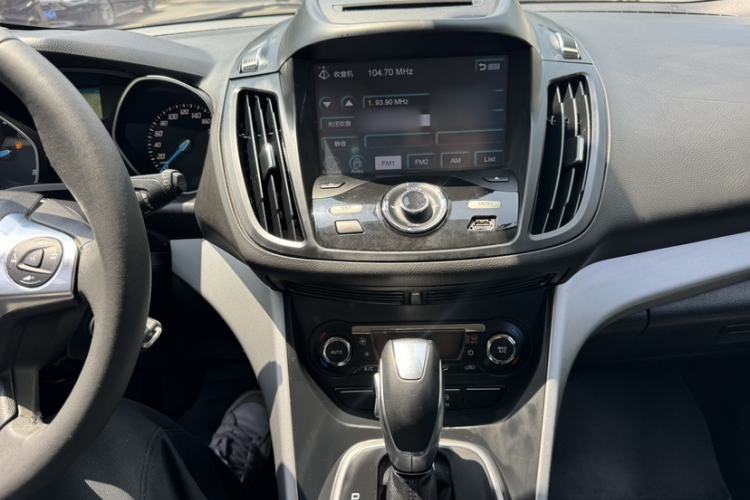 Used Ford Kuga 2015 1.5L GTDi Two-Wheel Drive Fashion Edition
