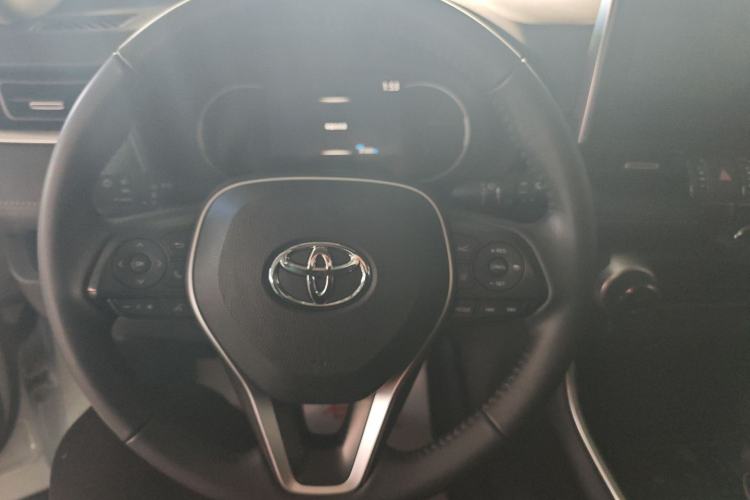 Used Toyota RAV4 2021 2.0L CVT Two-Wheel Drive Fashion PLUS Edition
