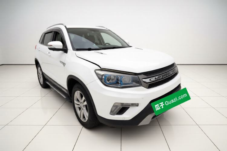 Used CHANGAN CS75 2016 1.8T Automatic Elite Model China V Standard Front Right 45 Deg