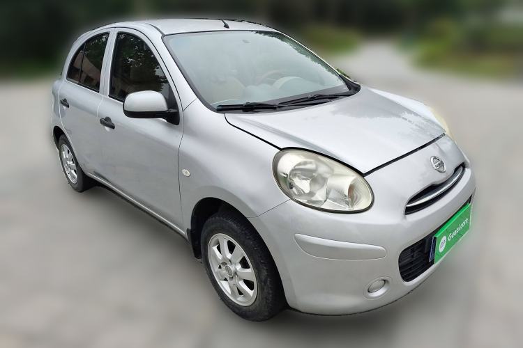 Used Nissan March 2010 1.5L Automatic Easy-Style Version
