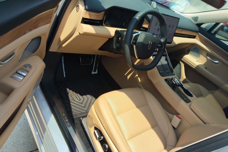 Used Hima AITO M5 2023 Extended-Range Rear-Drive Intelligent Driving Version Driver Seat