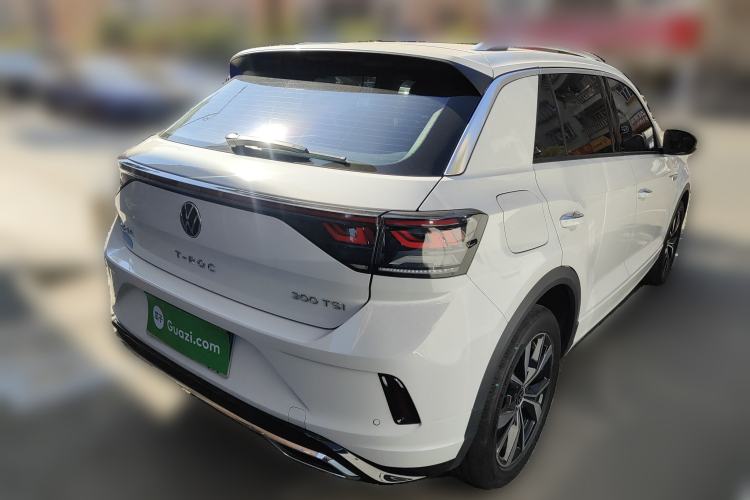 Used Volkswagen T-ROC 2023 300TSI DSG Two-Wheel-Drive Chen Guang Edition
