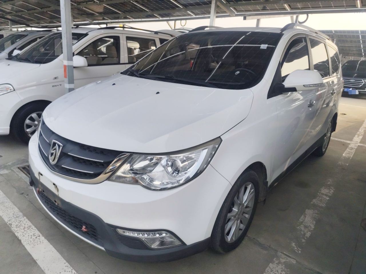 Parte inferior delantera