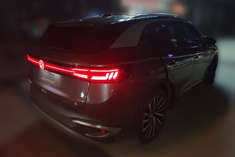 Used Volkswagen ID.4 X 2021 Pro Smart Long-Range Edition