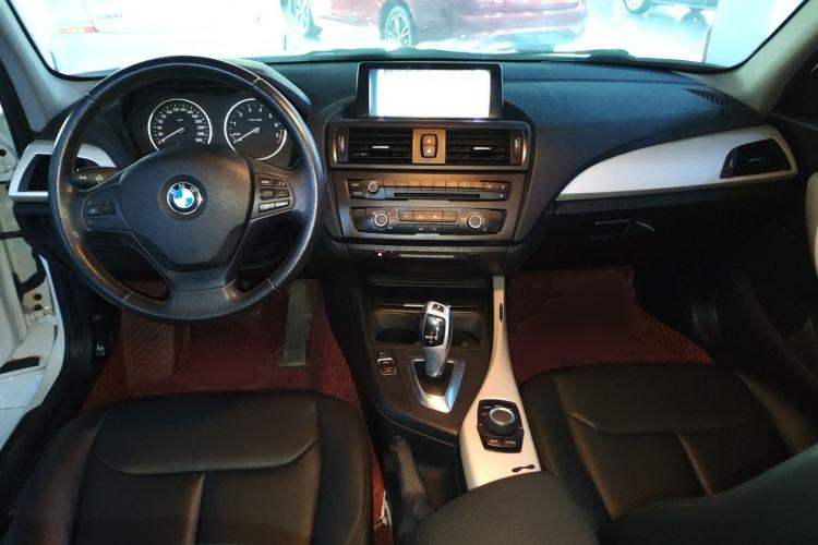 Used BMW 1 Series 2013 Revised 116i Leading Edition Center Console
