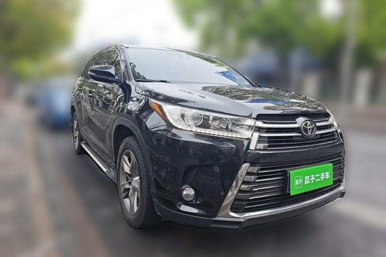 Used Toyota Highlander 2018 2.0T Four-Wheel Drive Prestige Version 7 Seats China VI Standard Front Right 45 Deg
