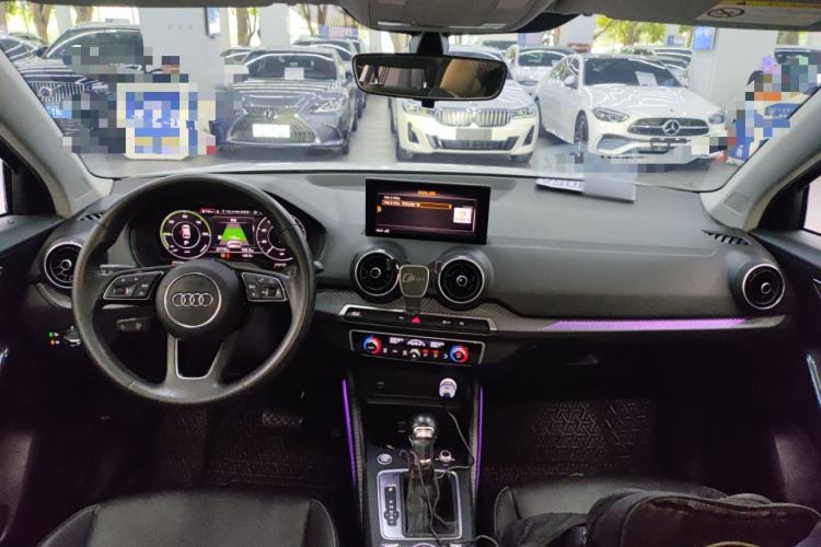 Used Audi Q2L e-tron 2019 Q2L e-tron Pure Electric Smart Style Center Console