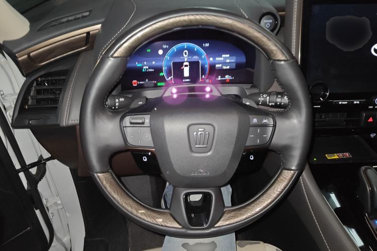 Used Toyota Vellfire 2024 Crown Dual-Engine 2.5L Ultimate Edition
