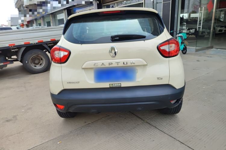 Used Renault Captur 2015 1.2T Automatic Standard Edition
