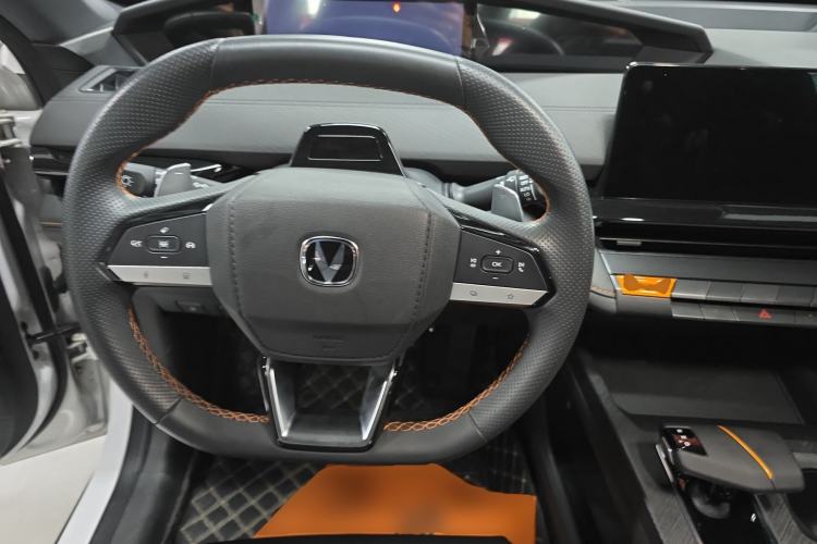 Used CHANGAN UNI-V 2023 1.5T Prestige Model