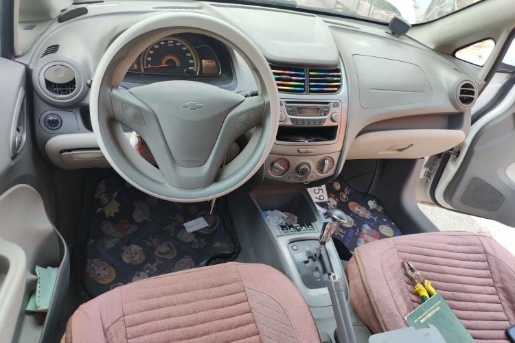 Used Chevrolet Sail 2011 Sedan 1.4L AMT Happiness Edition