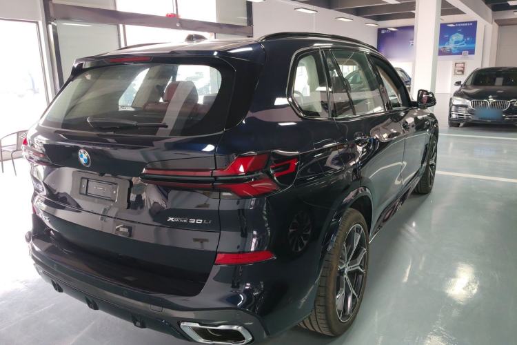 Used BMW X5 2023 xDrive 30Li Luxury M Sport Night Edition Package
