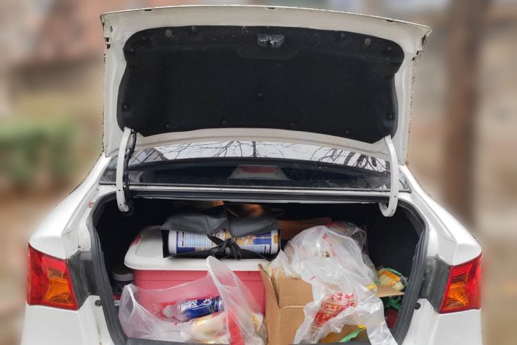 Used Roewe 350 2015 1.5L Automatic Luxury Sunroof Edition
