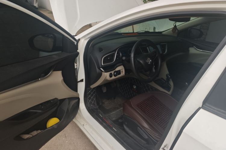 Used Buick GT 2015 15N Manual Entry-Level Trim
