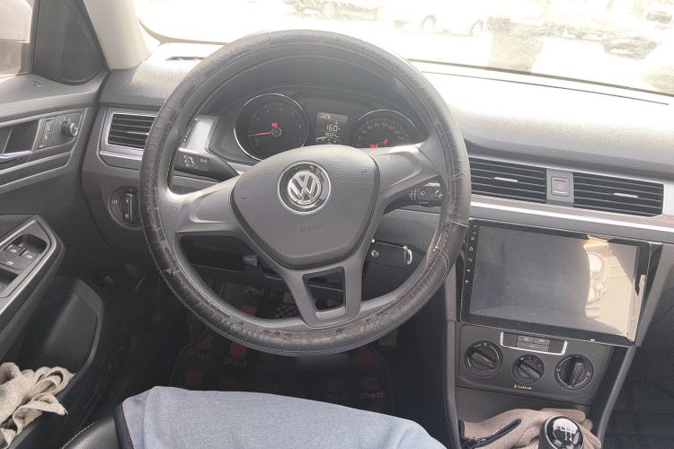 Used Volkswagen Bora 2017 1.6L Manual Fashion Model
